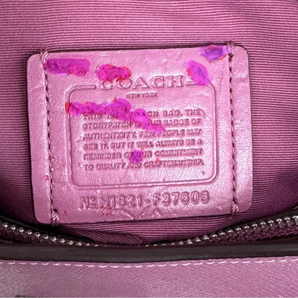 COACH - Avery Pink Crossgrain Leather Shoulder Bag, F37606. EUC